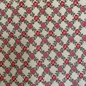 La Rose Rouge by FRENCH GENERAL - Red Flower Trellis in Oyster Beige 1.5 yards